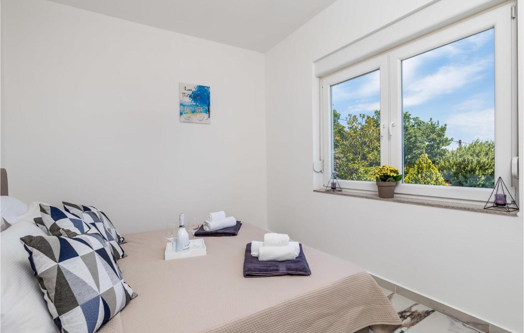 2 Bedroom Amazing Apartment In Rijeka Exteriér fotografie