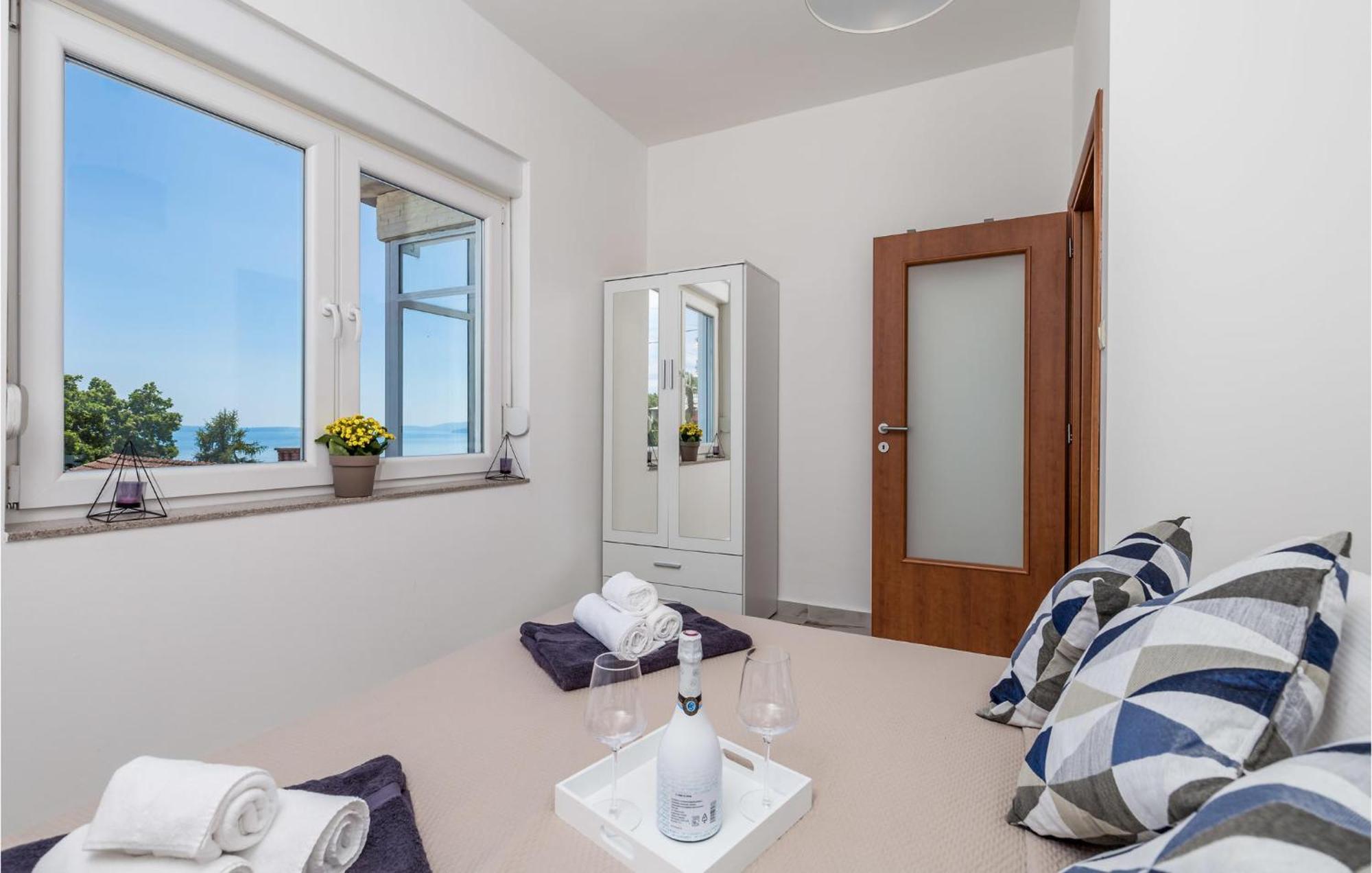 2 Bedroom Amazing Apartment In Rijeka Exteriér fotografie